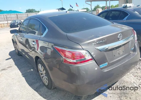 2014 Nissan Altima 2.5 S из США, поврежденный, VIN 1N4AL3AP2EC164791